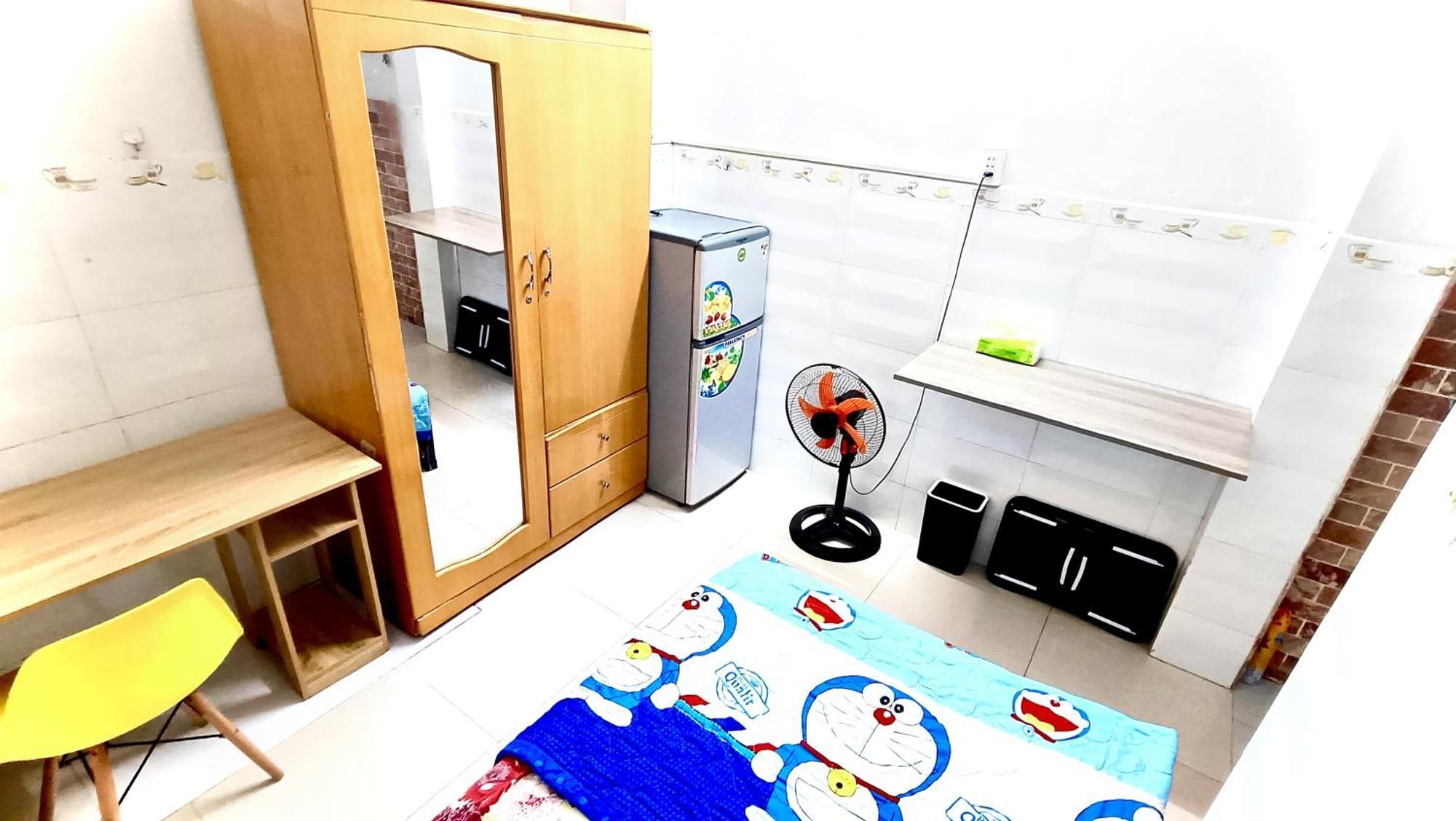 Phong Cach Nhat Trung Tam Am Thuc-mua Sam Va Giai Tri Q1- Gia Uu Dai Apartment